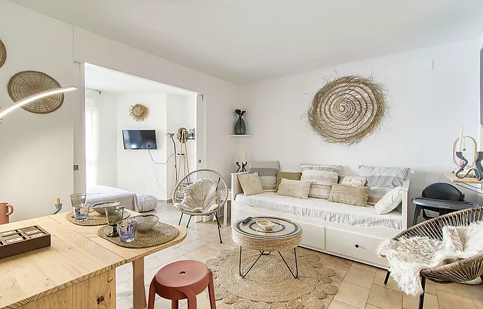 Bright 2-bedroom apartment near the beach in Roses – Riera de la Cuana area