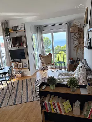 Beautiful Apartment in Almadrava Roses with Tourist License