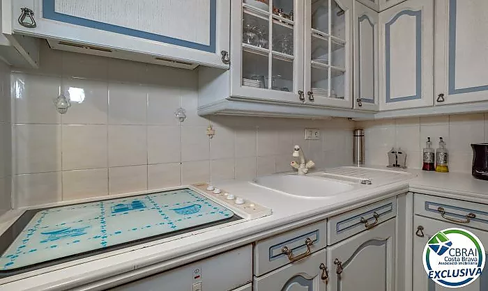 Magnifique maison de pêcheur avec amarrage et piscine
