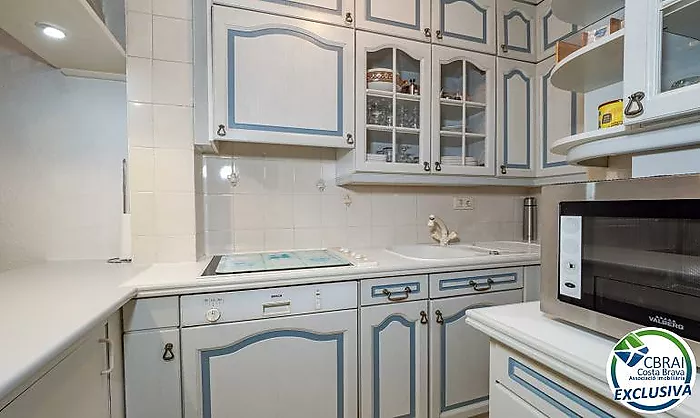 Magnifique maison de pêcheur avec amarrage et piscine
