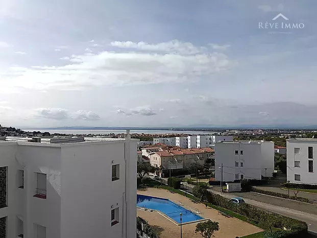 BONITO PISO CON VISTA MAR EN MAS OLIVA ROSES