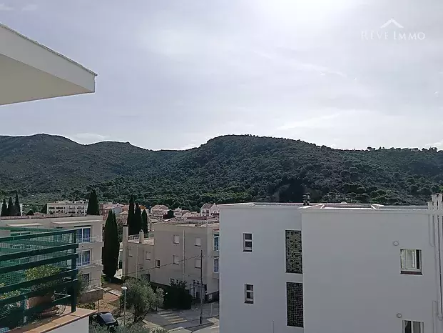 BONITO PISO CON VISTA MAR EN MAS OLIVA ROSES