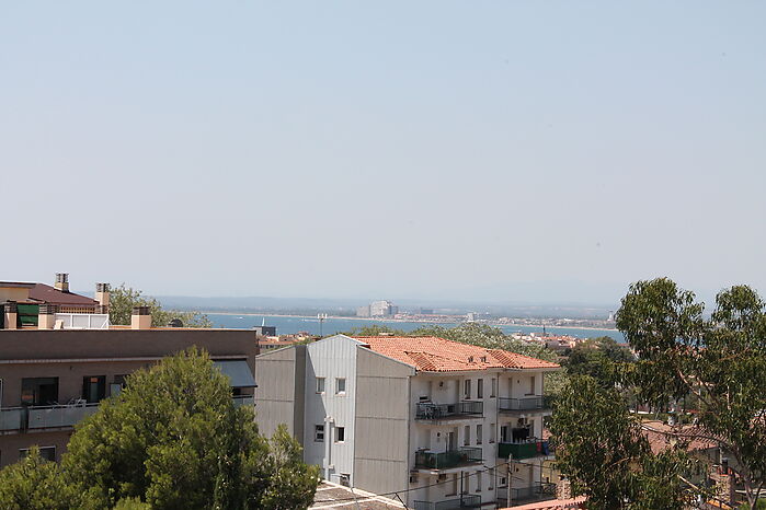 Grand appartement vue mer et montagne Mas oliva Rosas