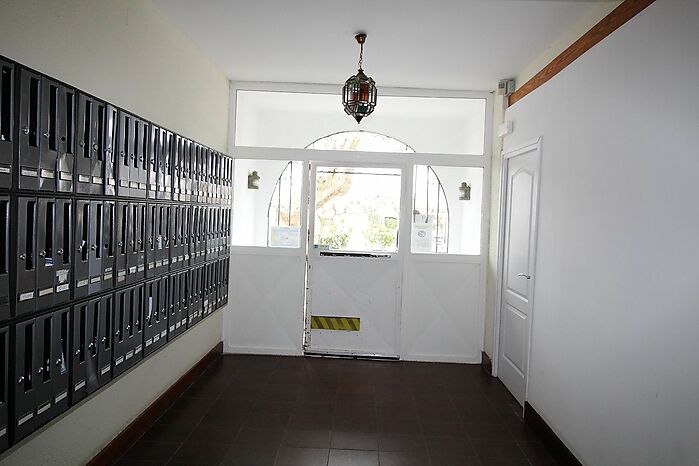 ROYAL MARINE Appartement avec une chambre plus cabine à Empuriabrava