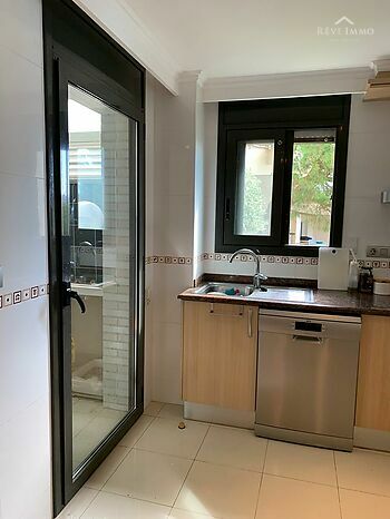 Magnifico Apartamento con Vista panorámica en primera línea de mar a Roses Canyelles