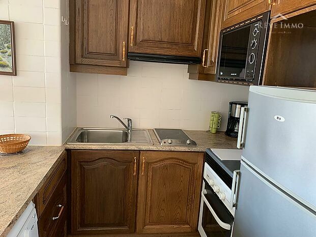 Bonito piso de 2 dormitorios en el barrio tranquilo de Santa Margarita con amarre comunitario