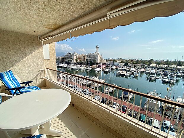 PORT GREC Apartamento con vistas al mar y al canal