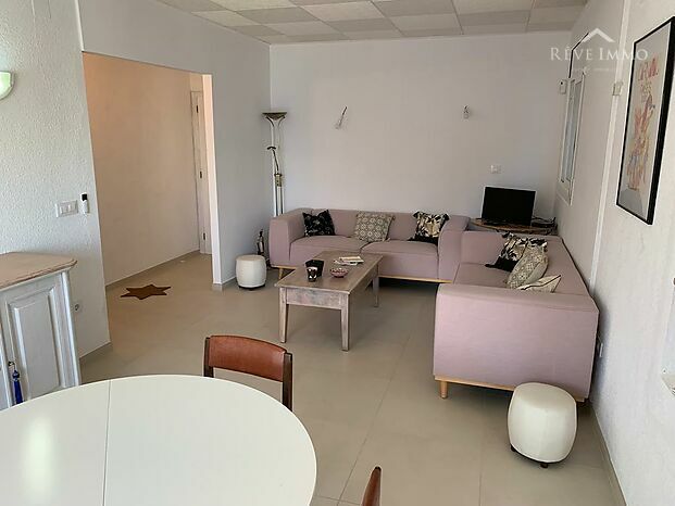 Splendide Appartement  rénové Vue Mer avec son garage fermé à Canyelles Rosas