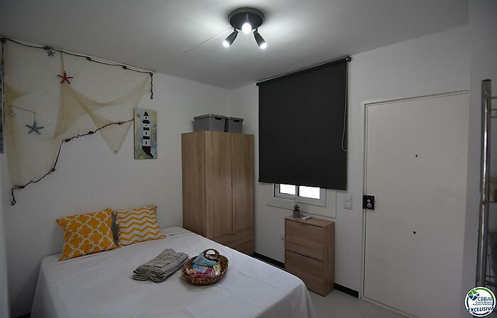 Appartement confortable situé à Roses, Santa Margarita