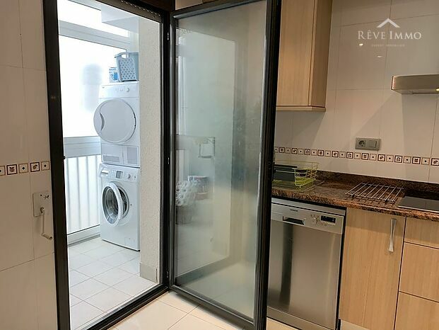 Fantástico Apartamento Prestige en primera línea de mar en Canyelles Rosas