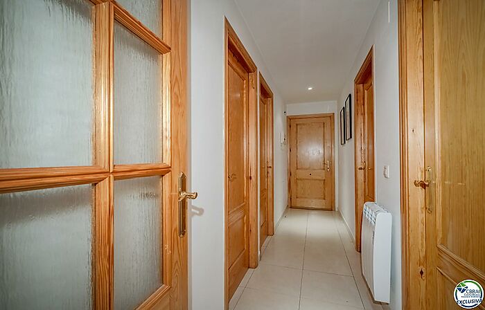 Bel appartement deux chambre au centre-ville à Sant Pere Pescador