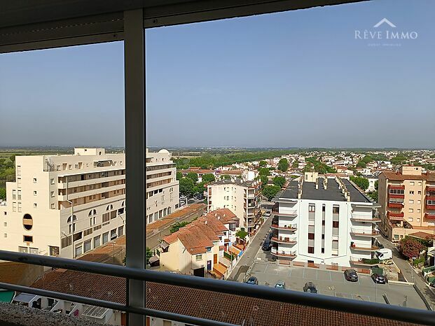 Bonito Estudio en Priméra linéa de Mar Empuriabrava