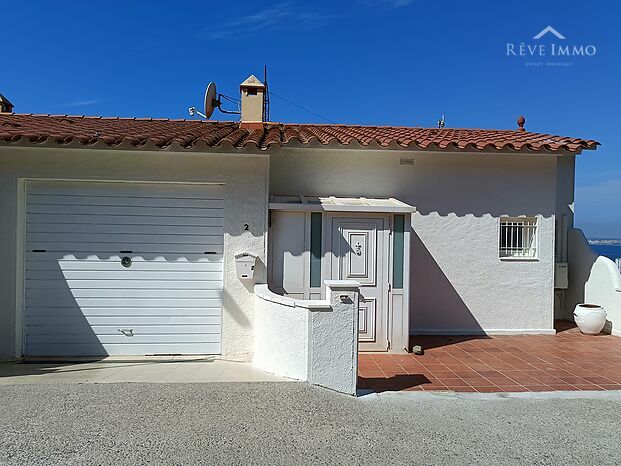 MAGNIFIQUE VILLA AVEC VUE MER EXCEPTIONNELLE ENTRE  CANYELLES/ ALMADRAVA DE ROSES