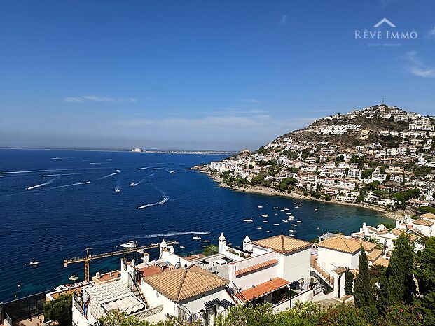 MAGNIFIQUE VILLA AVEC VUE MER EXCEPTIONNELLE ENTRE  CANYELLES/ ALMADRAVA DE ROSES