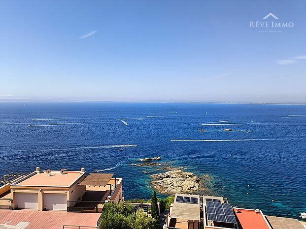 MAGNIFIQUE VILLA AVEC VUE MER EXCEPTIONNELLE ENTRE  CANYELLES/ ALMADRAVA DE ROSES