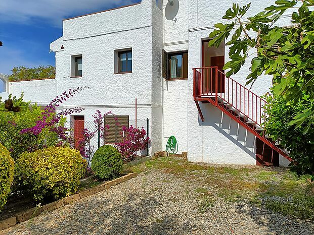 Appartement avec une vue époustouflante sur la baie de Rosas