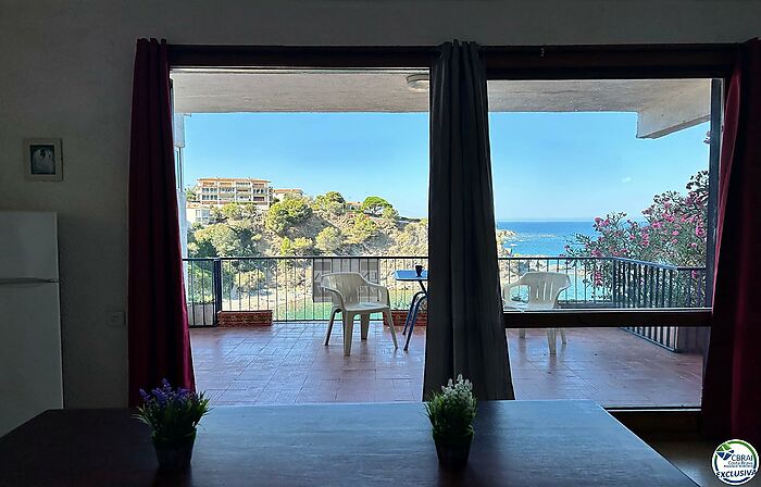 Apartamento en El Cau del Llop con magníficas vistas al mar