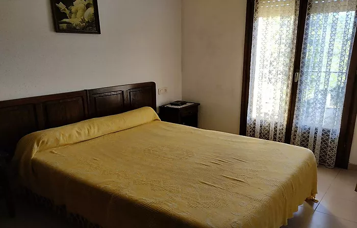 Rosas-Ciutadela, apartamento de 2 dormitorios a 800m playa